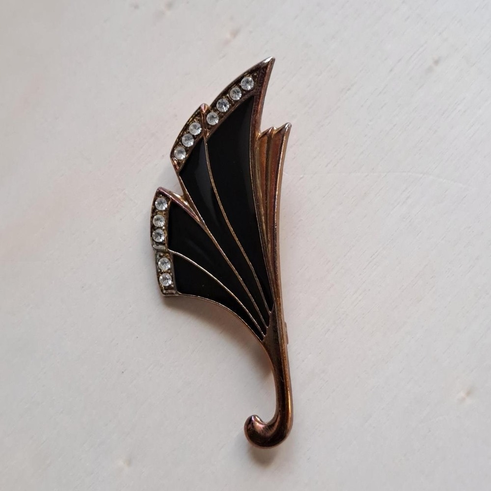 Vintage Art Deco Black Enamel Rhinestone Wing Brooch Copper Tone Pin